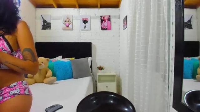 Image 10 of jade__stone Stream on Chaturbate on 15 months ago