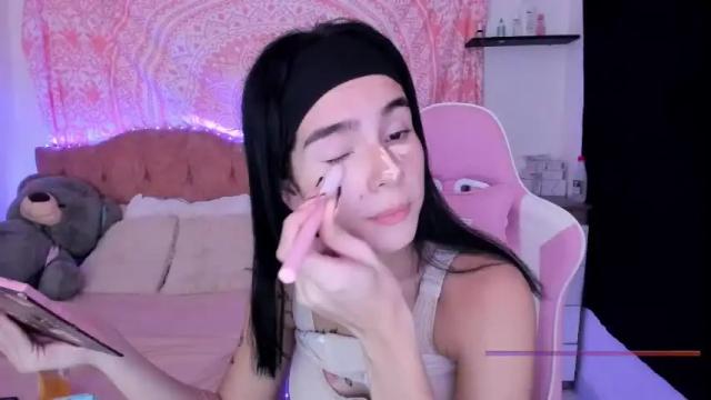 Image 2 of jade__weed Stream on Chaturbate on 1 month ago