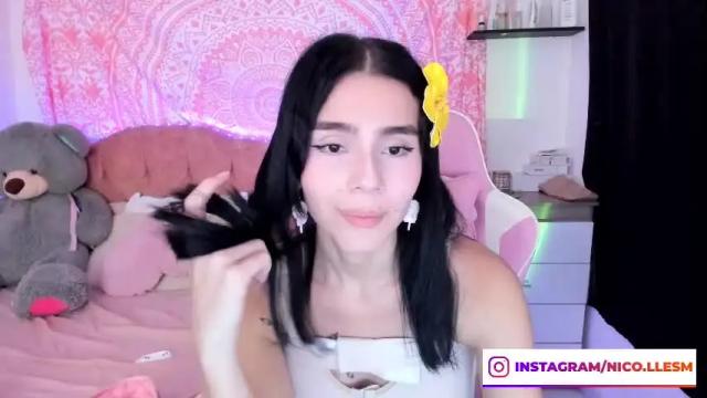 Image 8 of jade__weed Stream on Chaturbate on 1 month ago