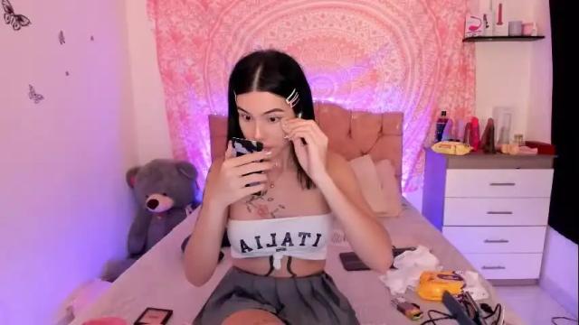 Thumbnail 1, jade__weed's Stream at Chaturbate, 8 days ago