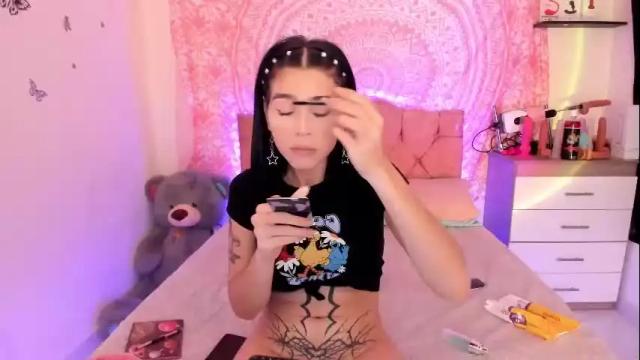Image 3 of jade__weed Stream on Chaturbate on 5 days ago