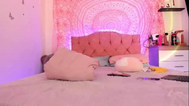 Image 7 of jade__weed Stream on Chaturbate on 5 days ago