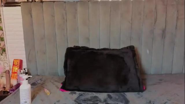 Image 11 of jade_brown_ Stream on Chaturbate on 1 month ago
