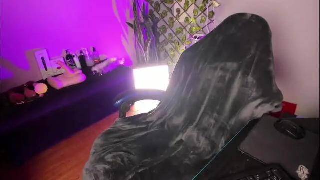 Image 2 of jade_brown_ Stream on Chaturbate on 1 month ago