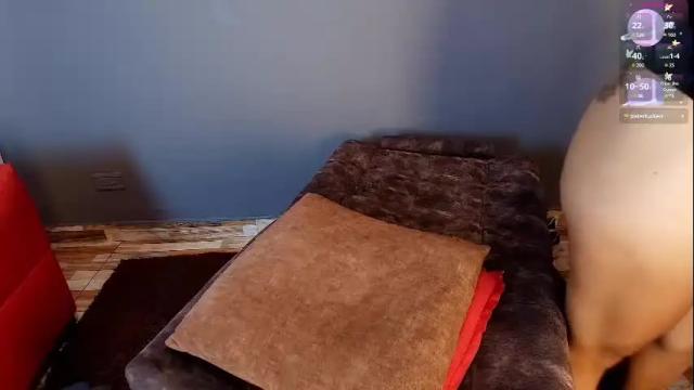 Image 10 of jade_brunnette Stream on Chaturbate on 16 days ago