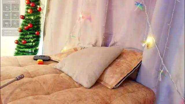 Image 12 of jade_brunnette Stream on Chaturbate on 21 days ago