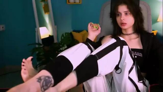 Image 3 of jade_castle Stream on Chaturbate on 4 months ago