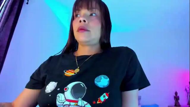 Image 2 of jade_flirt Stream on Chaturbate on 2 months ago