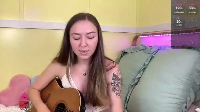 Image 2 of jade_margot Stream on Chaturbate on 2 months ago