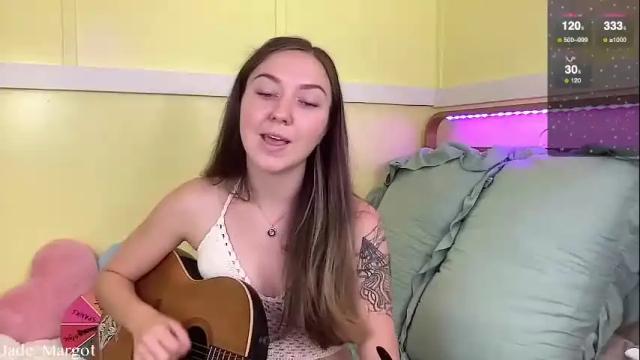 Image 3 of jade_margot Stream on Chaturbate on 2 months ago