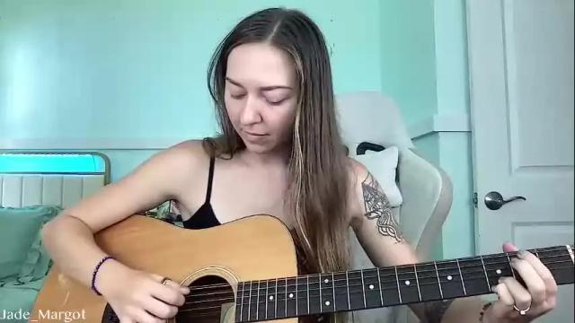 Image 10 of jade_margot Stream on Chaturbate on 1 month ago