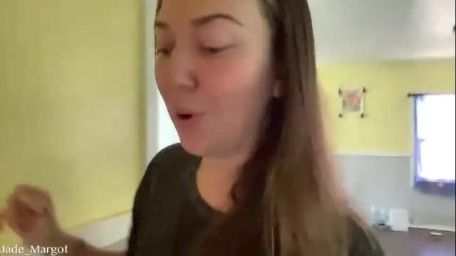 Image 4 of jade_margot Stream on Chaturbate on 1 month ago
