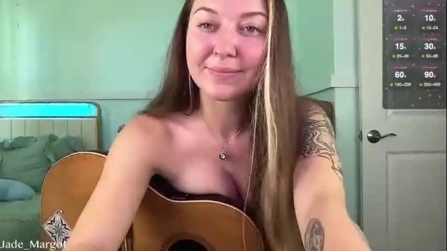 Image 7 of jade_margot Stream on Chaturbate on 1 month ago