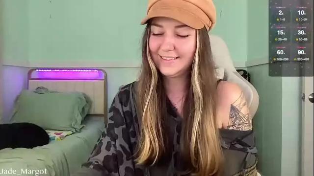 Image 2 of jade_margot Stream on Chaturbate on 1 month ago