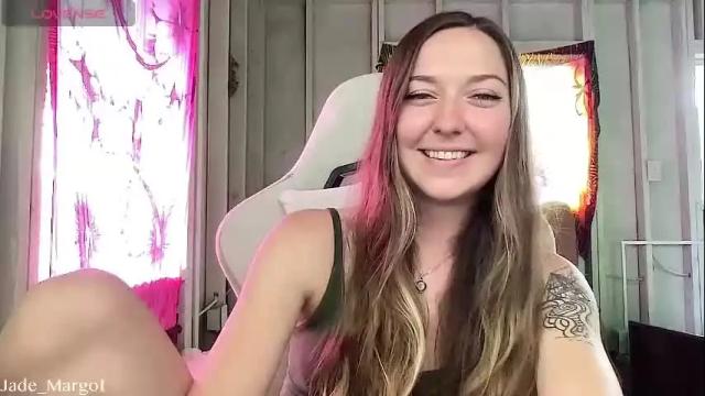 Image 3 of jade_margot Stream on Chaturbate on 3 months ago