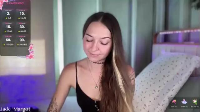 Image 10 of jade_margot Stream on Chaturbate on 2 months ago