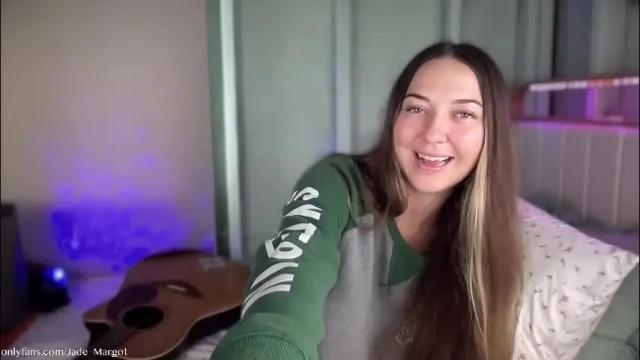 Image 7 of jade_margot Stream on Chaturbate on 1 month ago