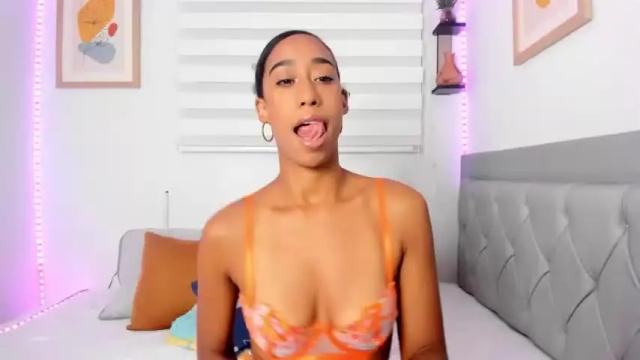 Image 4 of jade_obi Stream on Chaturbate on 14 months ago