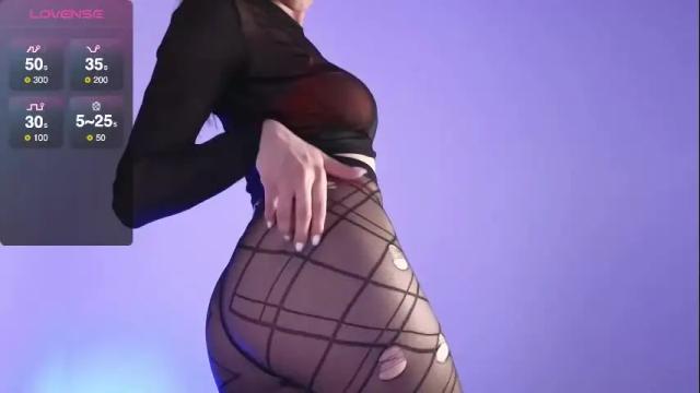 Image 8 of jade_paris Stream on Chaturbate on 29 days ago