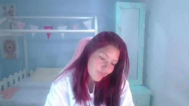 Image 2 of jade_s1_ Stream on Chaturbate on 18 months ago