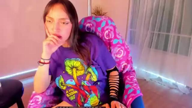 Image 2 of jade_tokio Stream on Chaturbate on 15 months ago