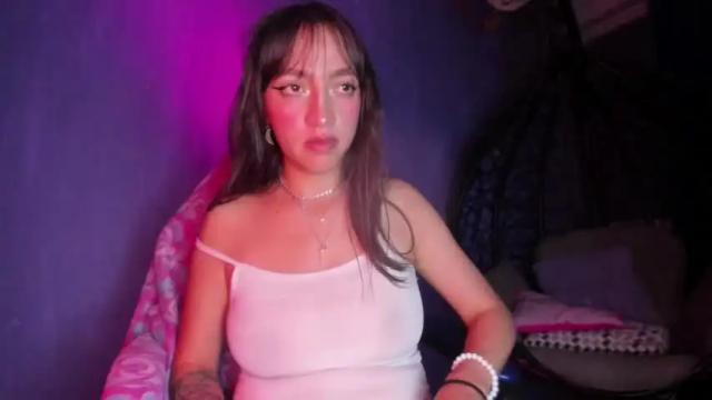 Image 7 of jade_tokio Stream on Chaturbate on 13 months ago