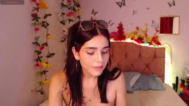 Image 10 of jade_weed Stream on Chaturbate on 14 months ago