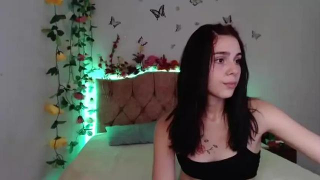 Image 2 of jade_weed Stream on Chaturbate on 13 months ago