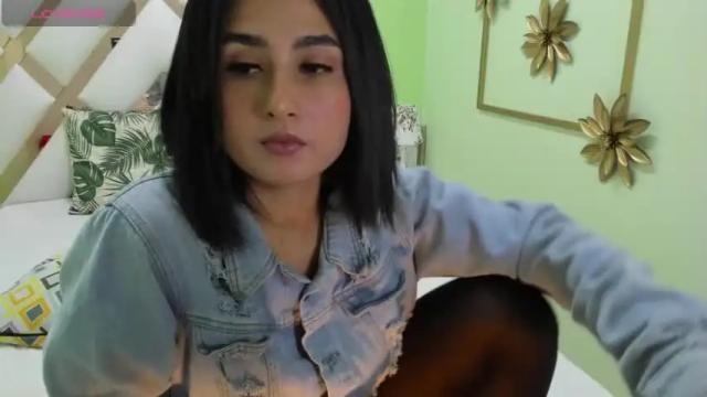 Image 7 of jade_wells Stream on Chaturbate on 14 months ago