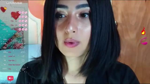 Image 4 of jade_wells Stream on Chaturbate on 13 months ago