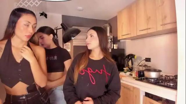 Image 3 of jade_ws Stream on Chaturbate on 2 months ago