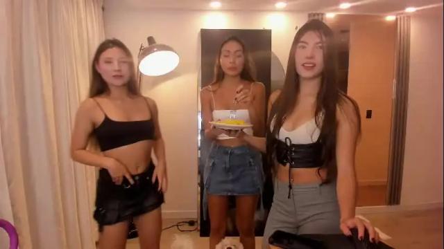 Image 4 of jade_ws Stream on Chaturbate on 1 month ago