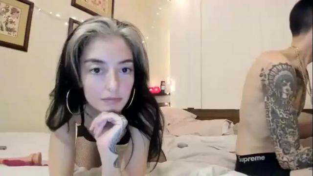 Image 4 of jadeandjay13 Stream on Chaturbate on 13 months ago