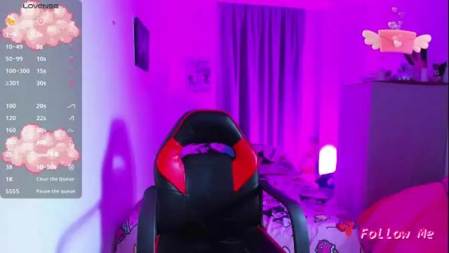 Image 12 of jadebenett Stream on Chaturbate on 7 days ago