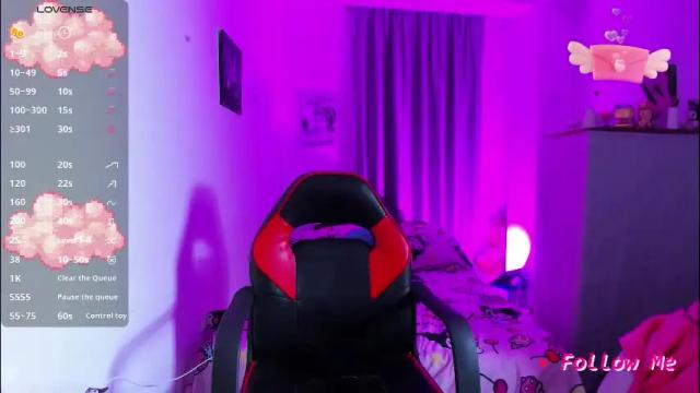 Image 2 of jadebenett Stream on Chaturbate on 3 days ago