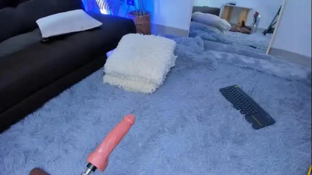 Image 4 of jadee__ Stream on Chaturbate on 14 days ago