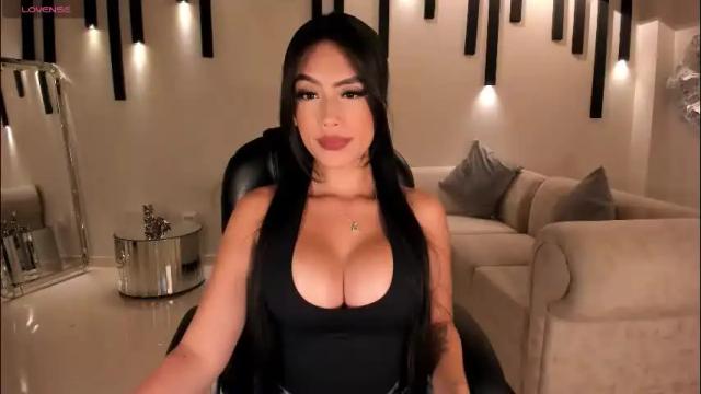 Image 3 of jadeevansx Stream on Chaturbate on 2 months ago