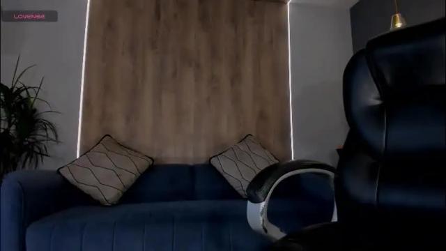 Image 11 of jadeevansx Stream on Chaturbate on 2 months ago