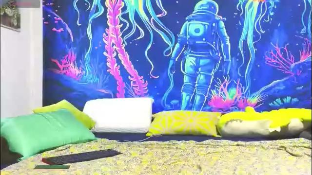 Image 8 of jadelin_min Stream on Chaturbate on 1 month ago