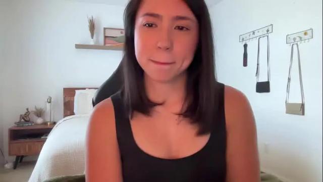 Image 2 of jadelove_ Stream on Chaturbate on 27 days ago