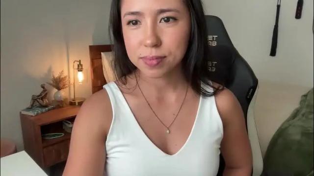 Image 7 of jadelove_ Stream on Chaturbate on 2 months ago