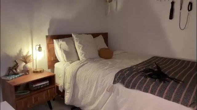 Thumbnail 3, jadelove_'s Stream at Chaturbate, 2 months ago