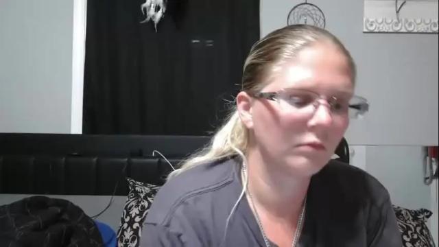 Image 11 of jadeluv Stream on Chaturbate on 23 days ago