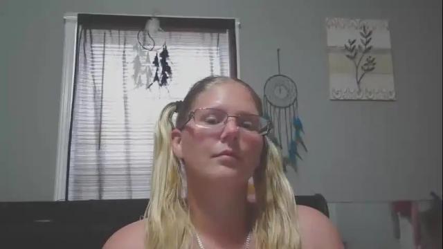 Image 8 of jadeluv Stream on Chaturbate on 6 months ago