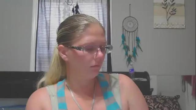 Image 11 of jadeluv Stream on Chaturbate on 6 months ago