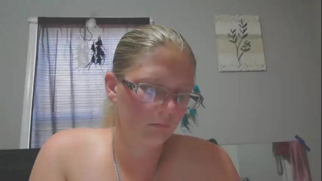 Image 2 of jadeluv Stream on Chaturbate on 3 months ago