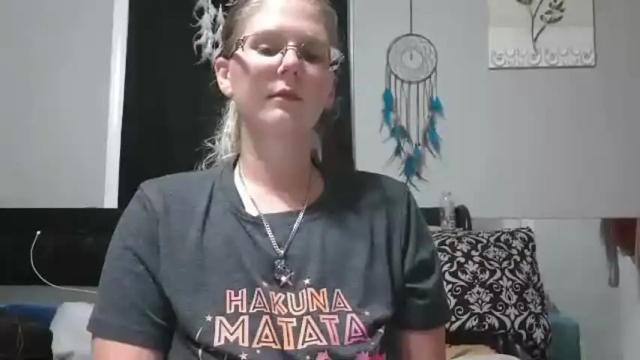 Image 3 of jadeluv Stream on Chaturbate on 2 months ago