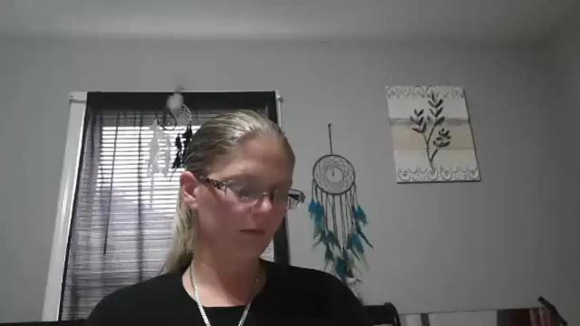 Image 3 of jadeluv Stream on Chaturbate on 2 months ago