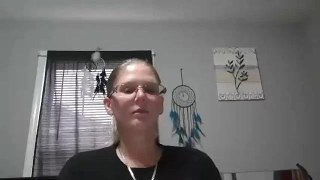 Image 4 of jadeluv Stream on Chaturbate on 2 months ago