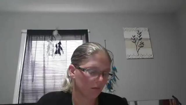 Image 7 of jadeluv Stream on Chaturbate on 2 months ago